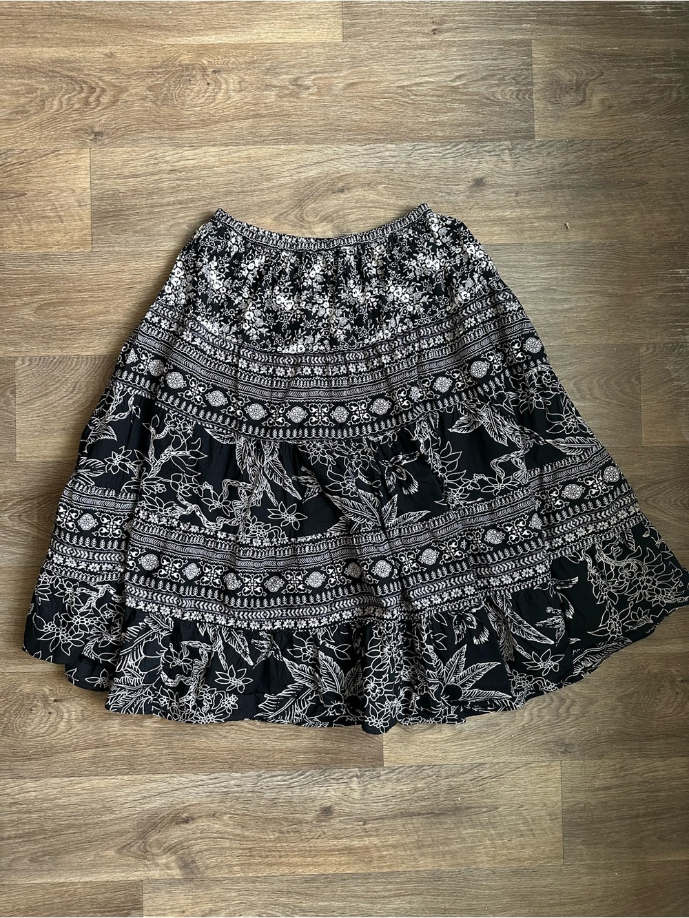 Notations Floral Tiered Midi‎ Skirt Black White Boho Peasant Size M